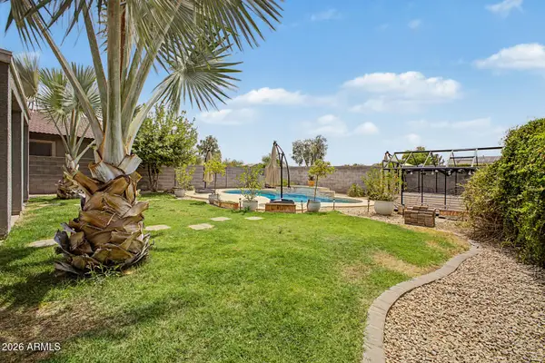 28536 N Sunset Drive, San Tan Valley, AZ 85143