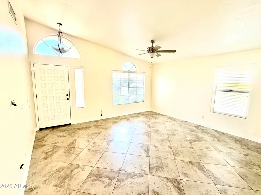 3527 E Kristal Way, Phoenix, AZ 85050 - #3