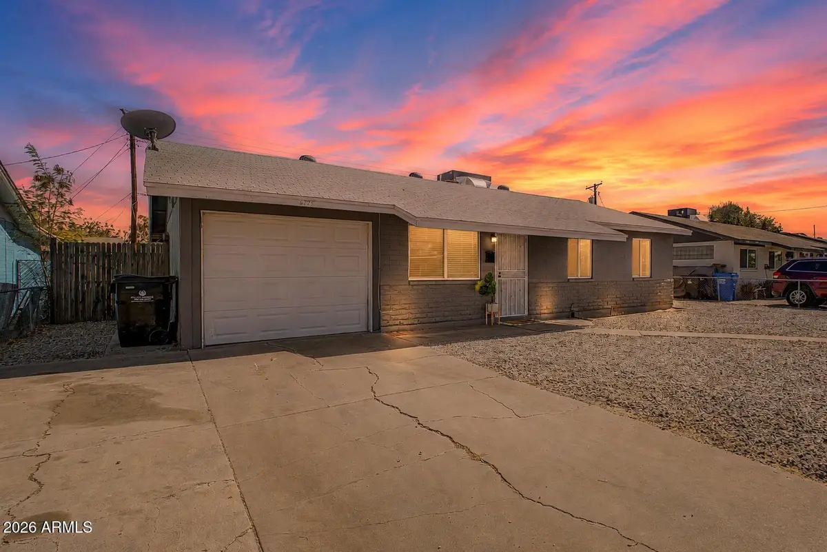 6727 W Pierson Street, Phoenix, AZ 85033 - #1