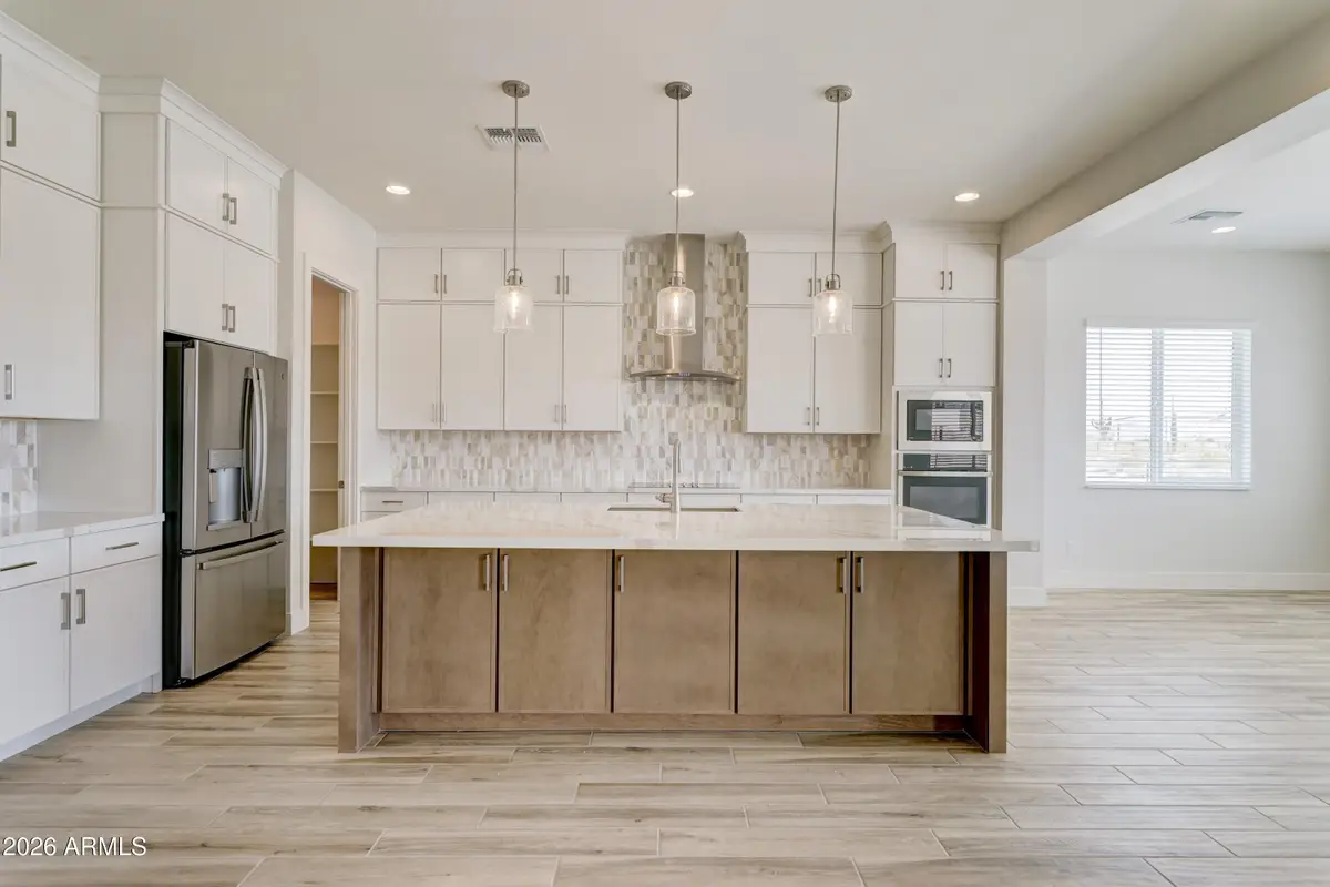 4075 W Silverdale Road, San Tan Valley, AZ 85144 - #1