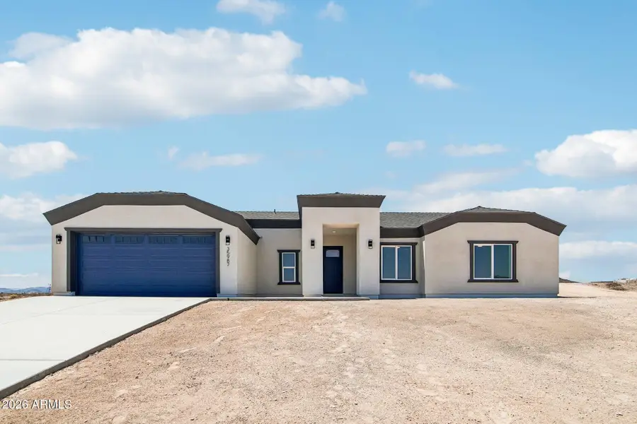 35987 W Sunland Avenue, Tonopah, AZ 85354 - #3