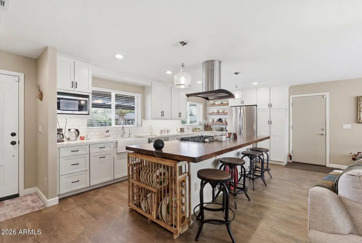 3922 E Whitton Avenue, Phoenix, AZ 85018 - #1