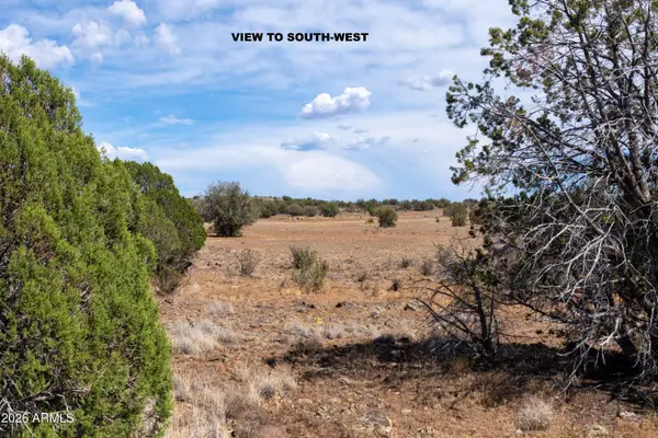 2.13 Acres Off N. Headwaters Road #7, Paulden, AZ 86334