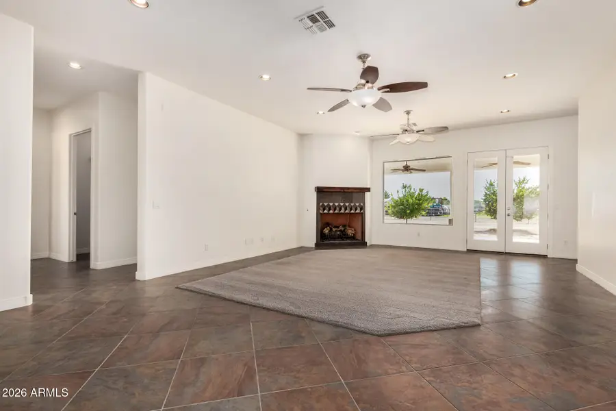 711 E Cloud Road, Phoenix, AZ 85086 - #2