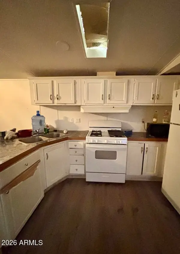 303 E South Mountain Avenue #49, Phoenix, AZ 85042