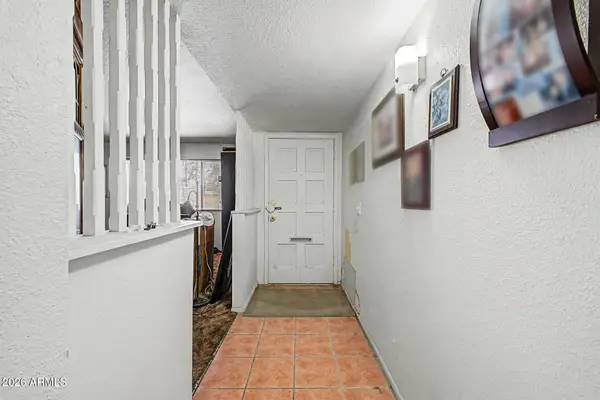 908 W Mclellan Road, Mesa, AZ 85201
