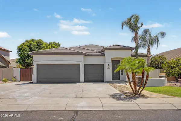 10709 E Knowles Avenue, Mesa, AZ 85209
