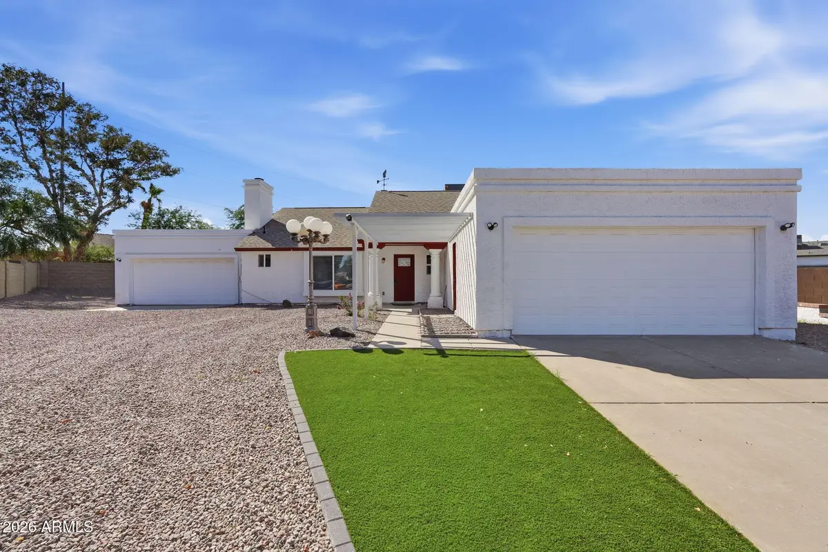 1067 E Sequoia Drive, Phoenix, AZ 85024 - #1