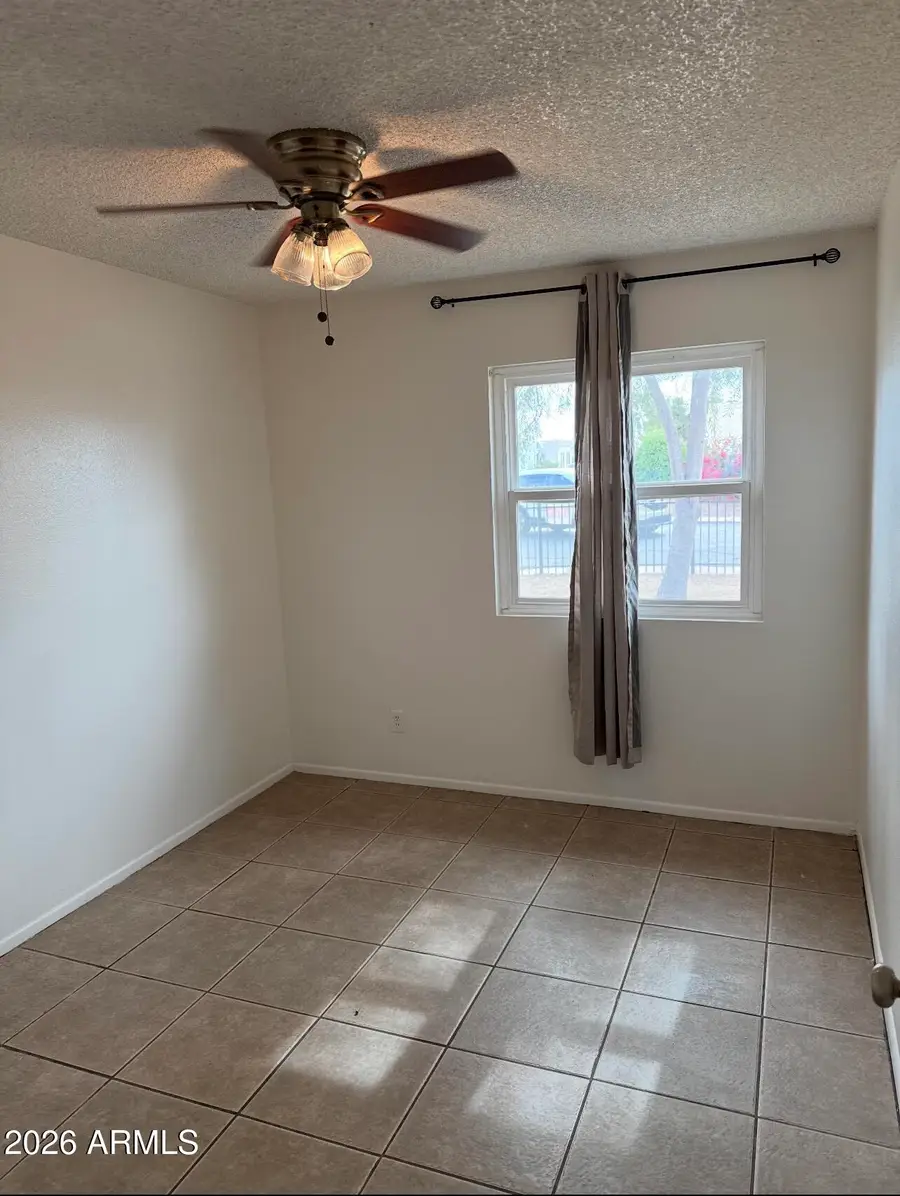 4627 S Hanna Drive, Tempe, AZ 85282 - #3