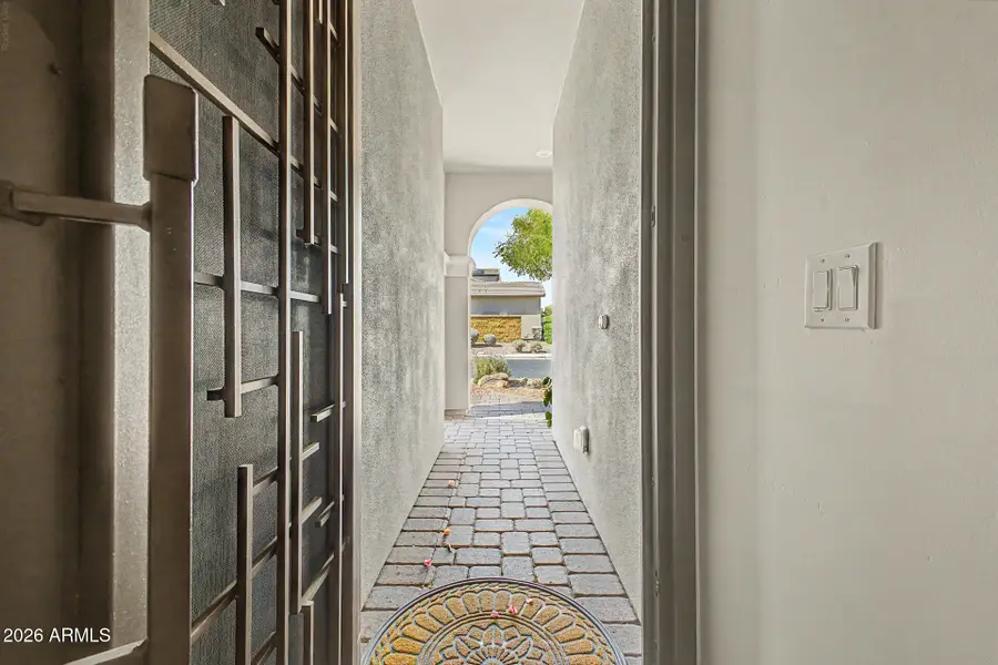6639 E Michigan Avenue, Phoenix, AZ 85054 - #3
