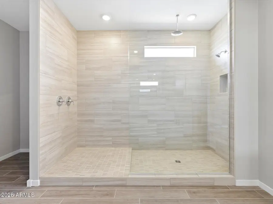 10807 W Jones Avenue, Tolleson, AZ 85353 - #3