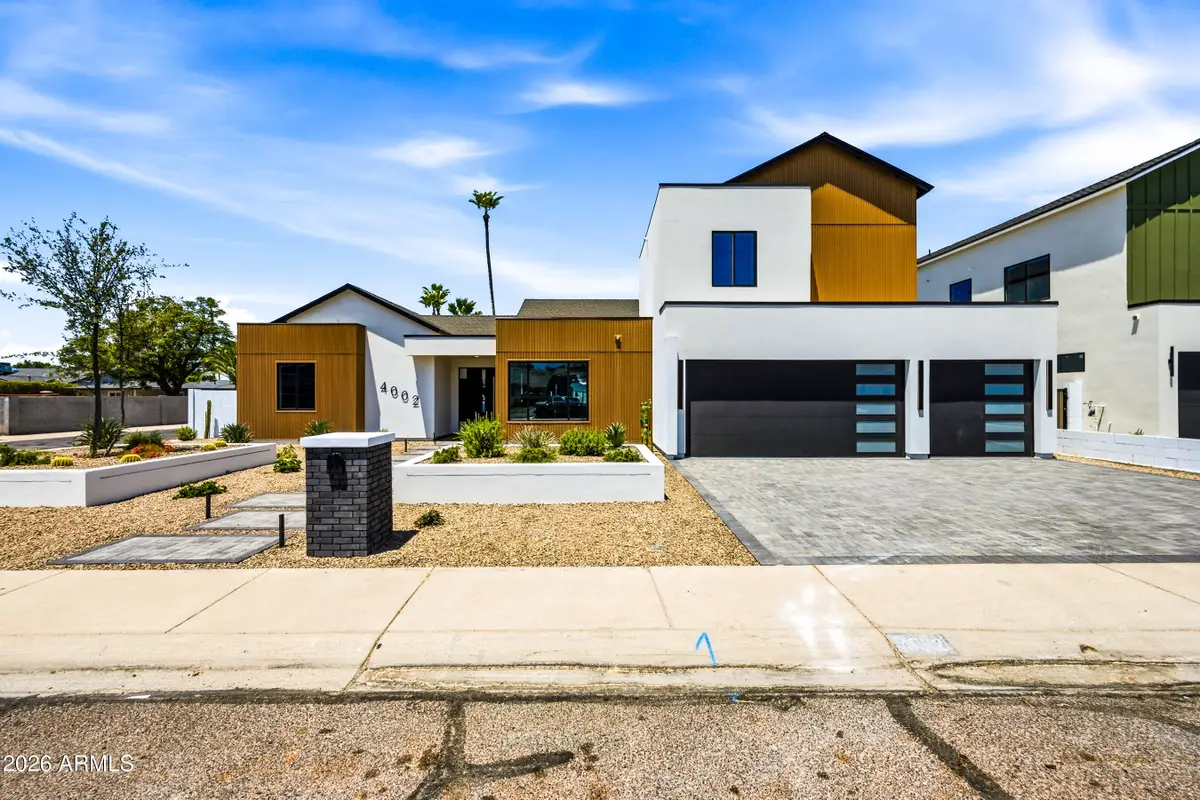 4002 N 34th Street, Phoenix, AZ 85018 - #1