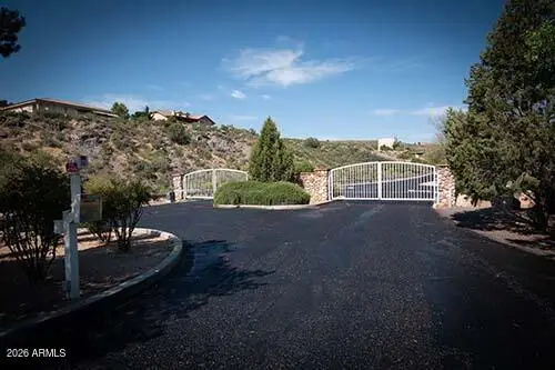 15095 E Countryside Road #136, Mayer, AZ 86333