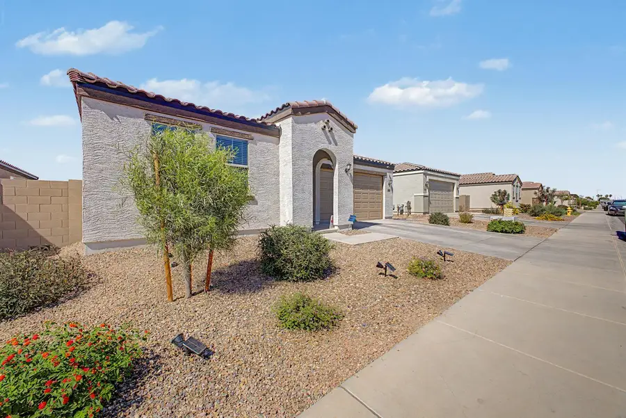 2548 W Grenadine Road, Phoenix, AZ 85041 - #3