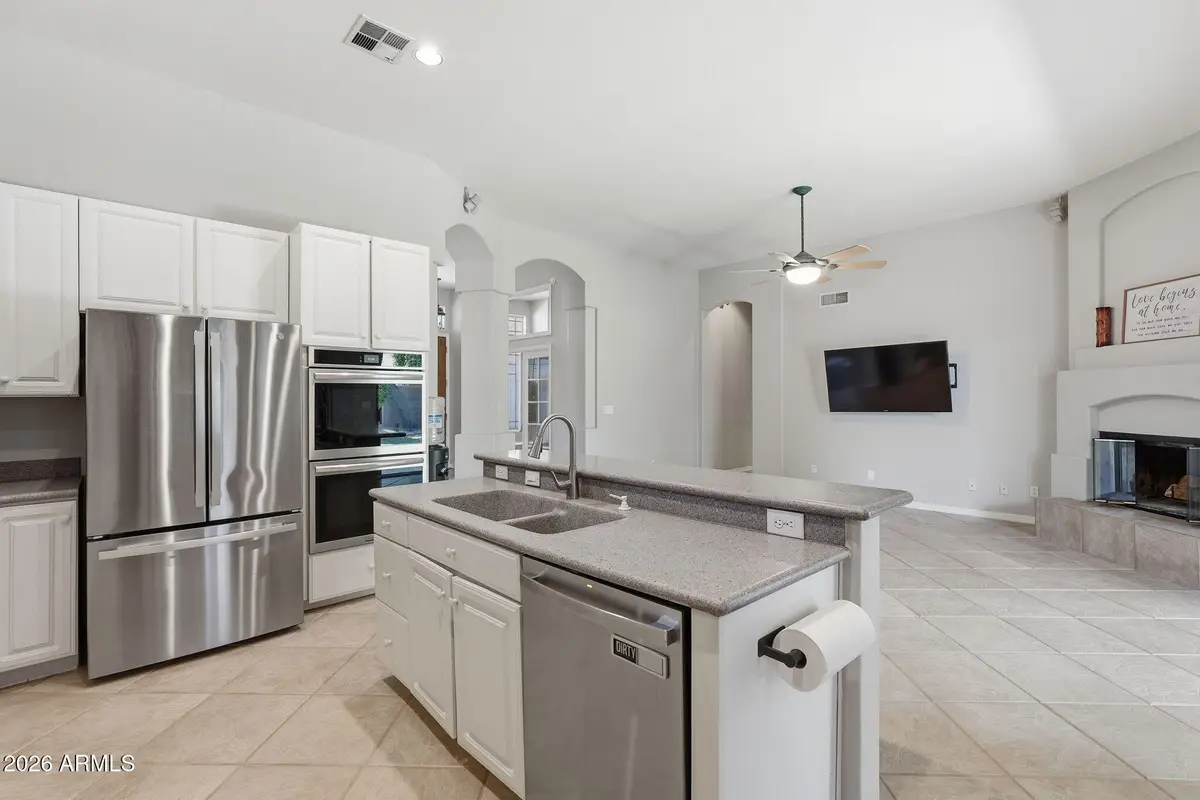 5677 W Monona Drive, Glendale, AZ 85308 - #1