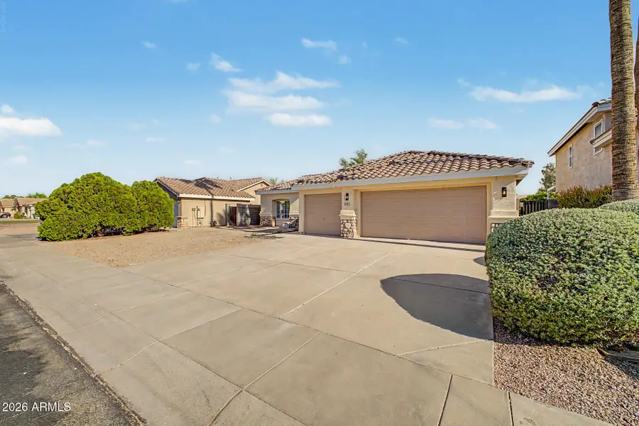1015 W Juanita Avenue, Gilbert, AZ 85233 - #2