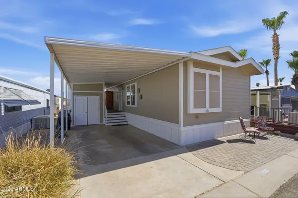 8700 E University Drive #1033, Mesa, AZ 85207