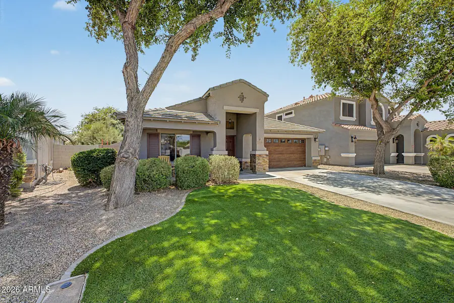 1219 E Nancy Avenue, San Tan Valley, AZ 85140 - #2