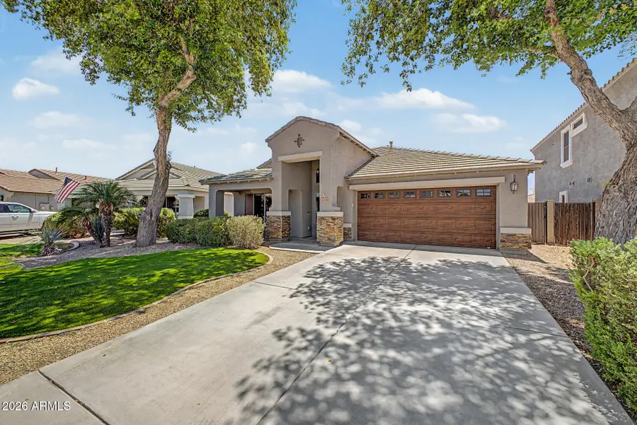 1219 E Nancy Avenue, San Tan Valley, AZ 85140 - #3