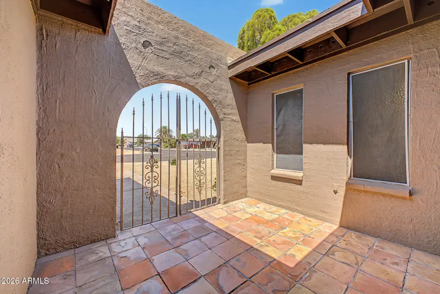 4431 W Kaler Circle, Glendale, AZ 85301 - #3