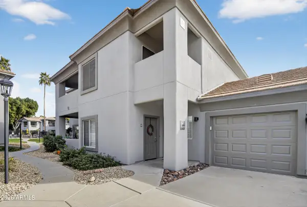 7401 W Arrowhead Clubhouse Drive #2045, Glendale, AZ 85308