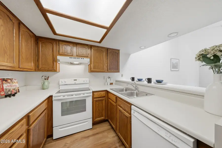 27 E Betty Elyse Lane, Phoenix, AZ 85022 - #3