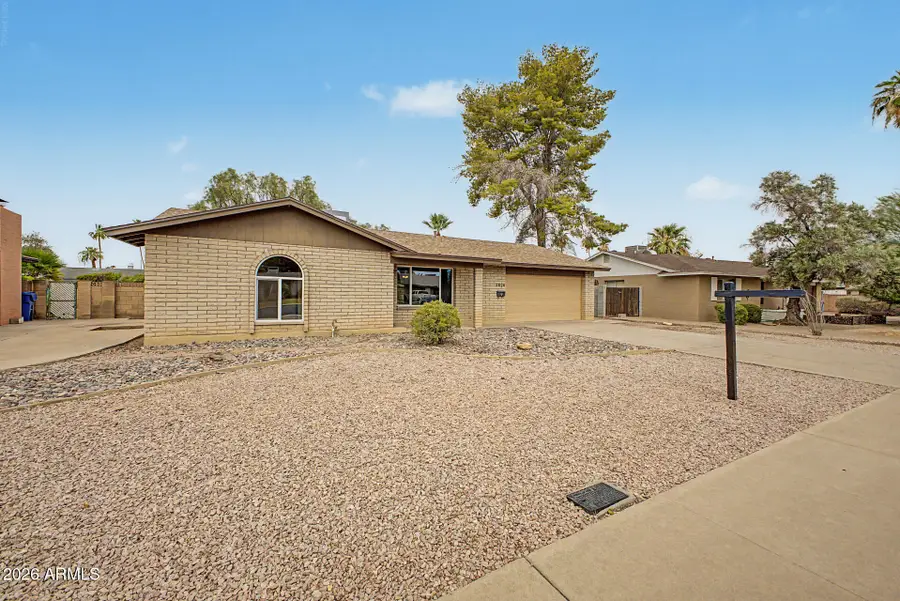 2820 S George Drive, Tempe, AZ 85282 - #3