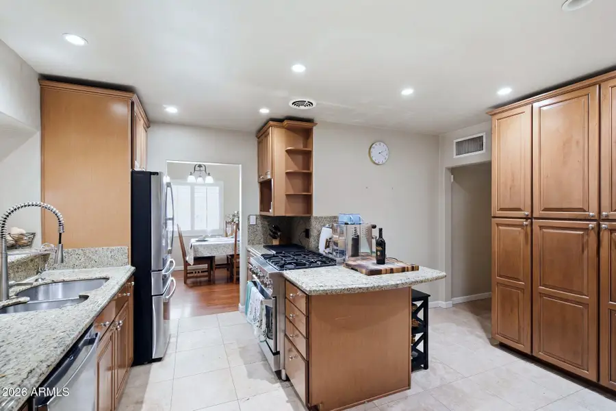 4045 E Cambridge Avenue, Phoenix, AZ 85008 - #2