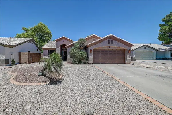432 W Silver Creek Court, Gilbert, AZ 85233