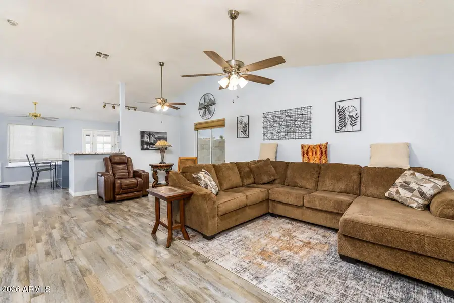 824 W 15th Avenue, Apache Junction, AZ 85120 - #2