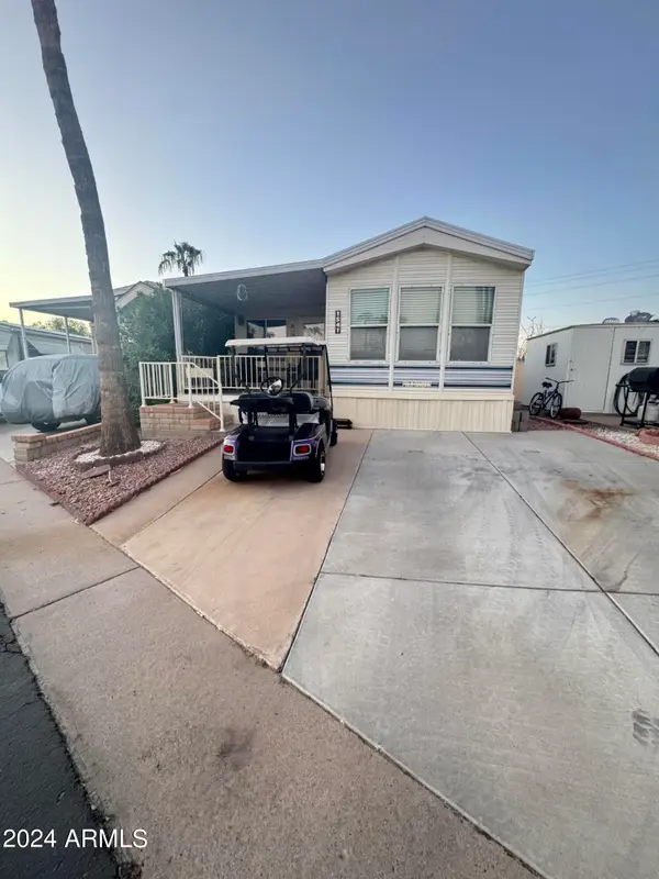 1541 W Yurok Circle, Apache Junction, AZ 85119