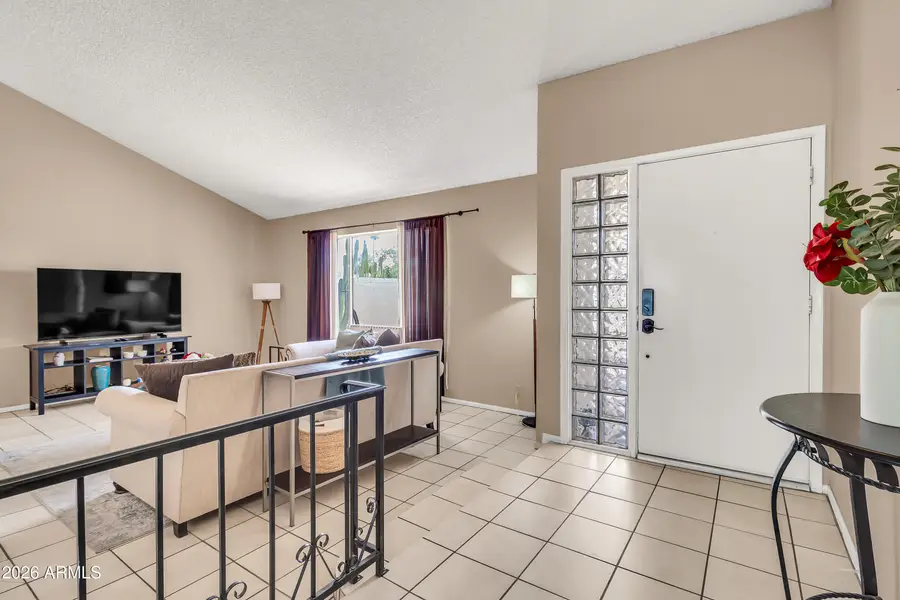 752 W Posada Avenue, Mesa, AZ 85210 - #2