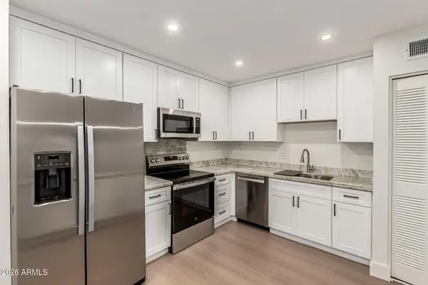 830 S Dobson Road #72, Mesa, AZ 85202