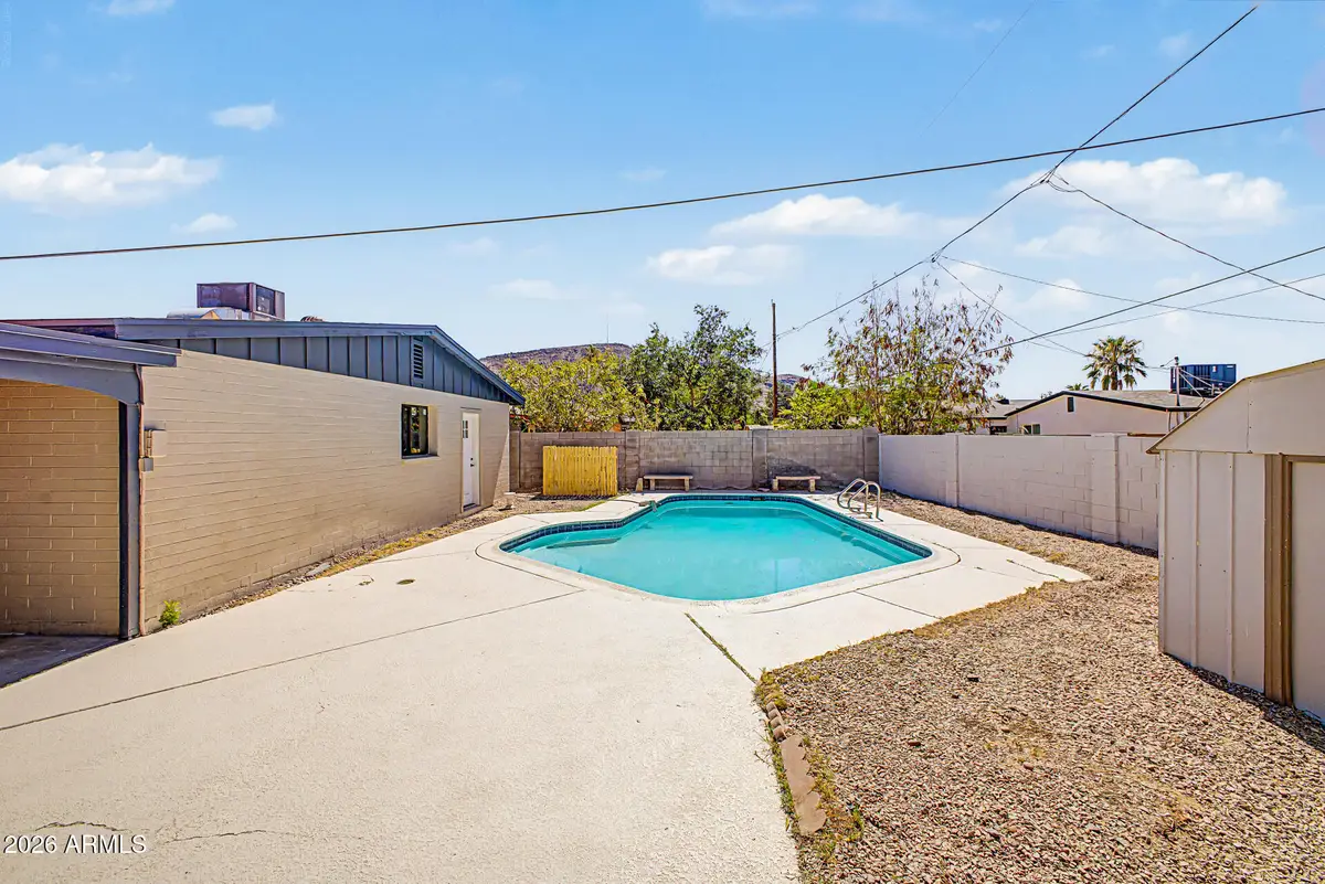 2141 W Laurel Lane, Phoenix, AZ 85029 - #1