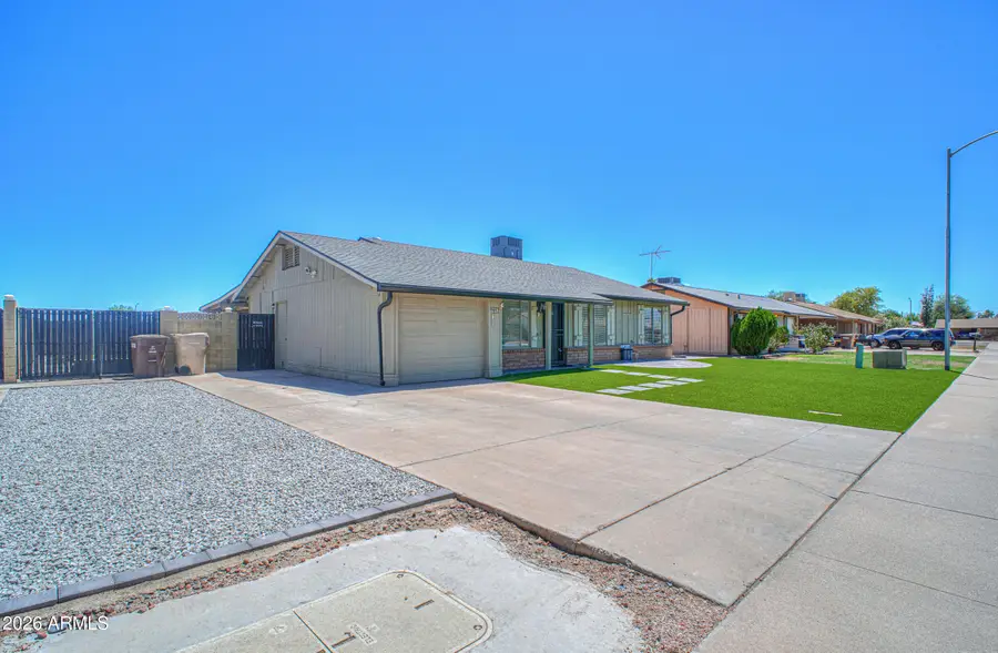 7953 W Sahuaro Drive, Peoria, AZ 85345 - #2