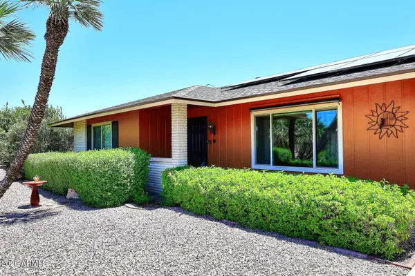 16425 N Meadow Park Drive, Sun City, AZ 85351