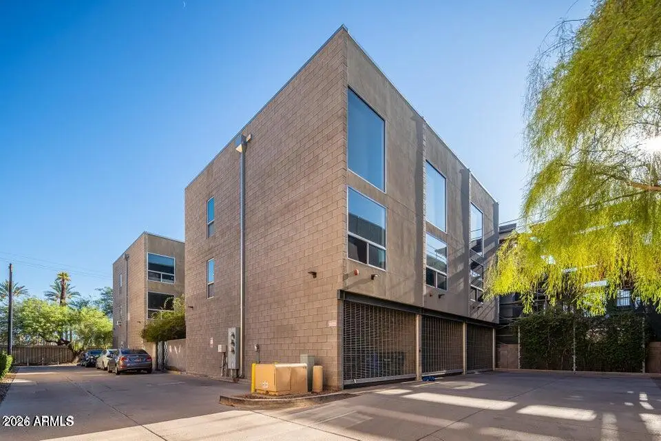 537 E Willetta Street #4, Phoenix, AZ 85004 - #1