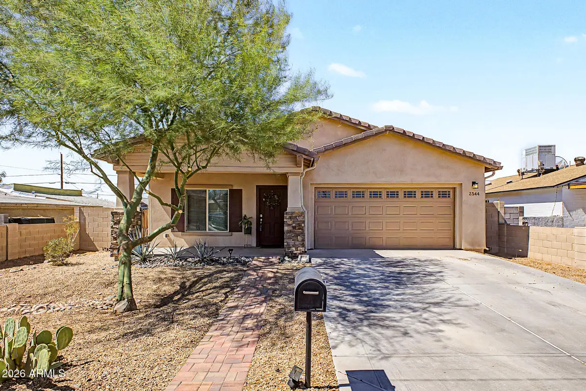 2544 E Marguerite Avenue, Phoenix, AZ 85040 - #1