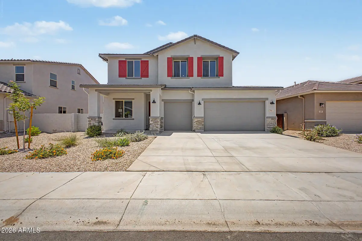 7011 E Hayride Lane, San Tan Valley, AZ 85143 - #1