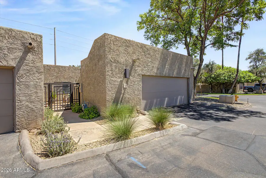 7209 E Mcdonald Drive #1, Scottsdale, AZ 85250 - #2