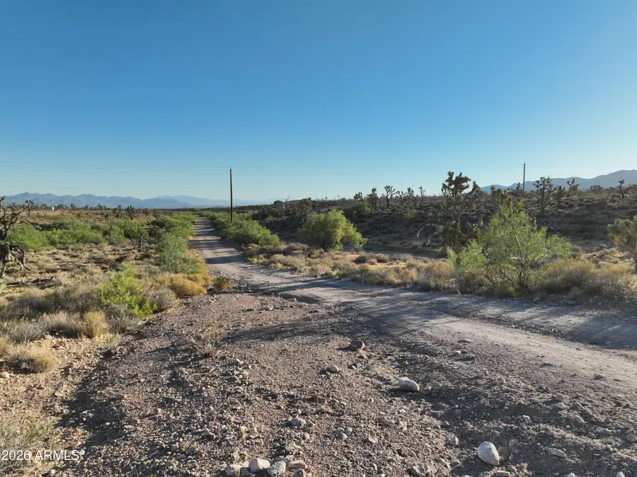 27211 N Pear Avenue #83, Meadview, AZ 86444 - #3