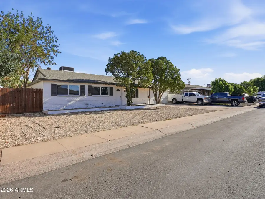 3327 W Charter Oak Road, Phoenix, AZ 85029 - #2