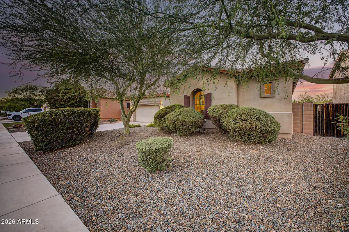 13388 W Chaparosa Way, Peoria, AZ 85383 - #1