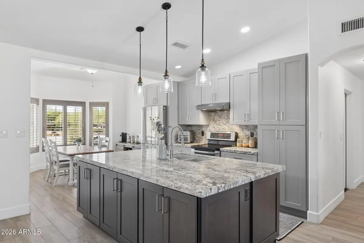 907 N Mountain Road, Mesa, AZ 85207 - #1
