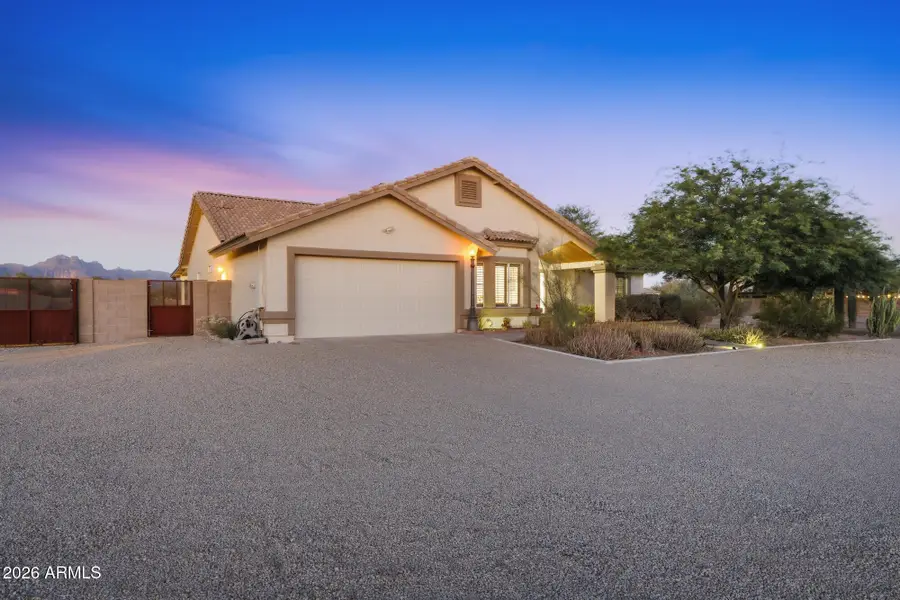 907 N Mountain Road, Mesa, AZ 85207 - #3