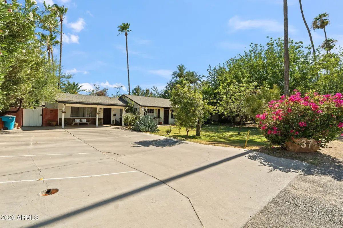 37 W Pasadena Avenue, Phoenix, AZ 85013 - #1