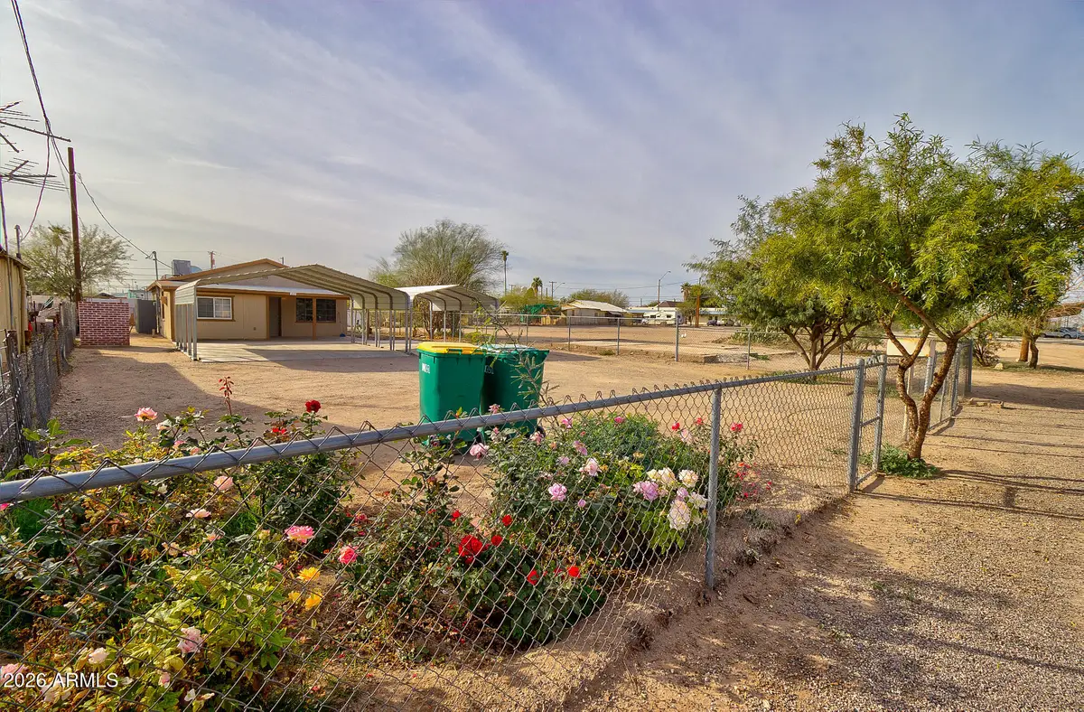 207 E 6th Street, Eloy, AZ 85131 - #1