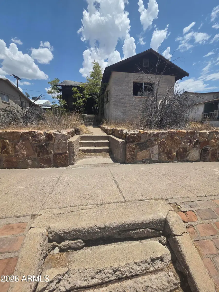 590 N Velasco Avenue, Hayden, AZ 85135 - #3
