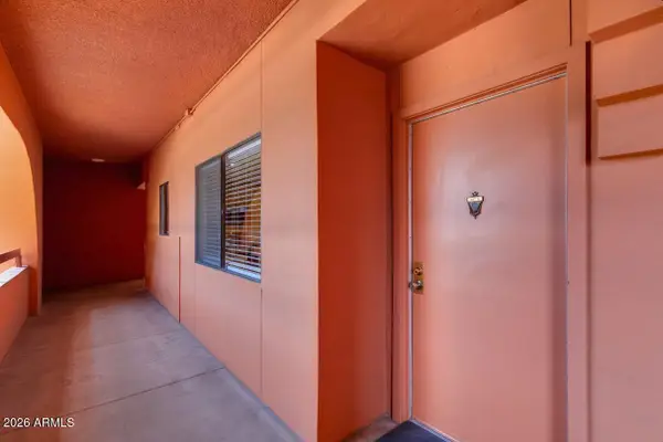 12222 N Paradise Village Parkway S #247, Phoenix, AZ 85032