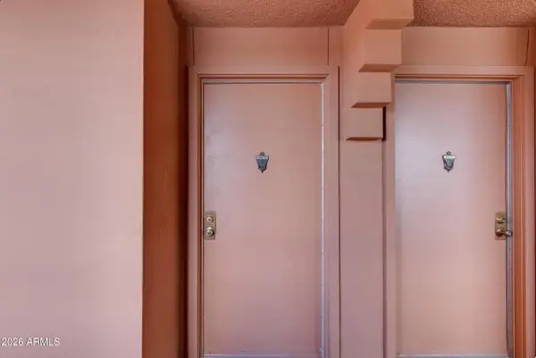 12222 N Paradise Village Parkway S #440, Phoenix, AZ 85032